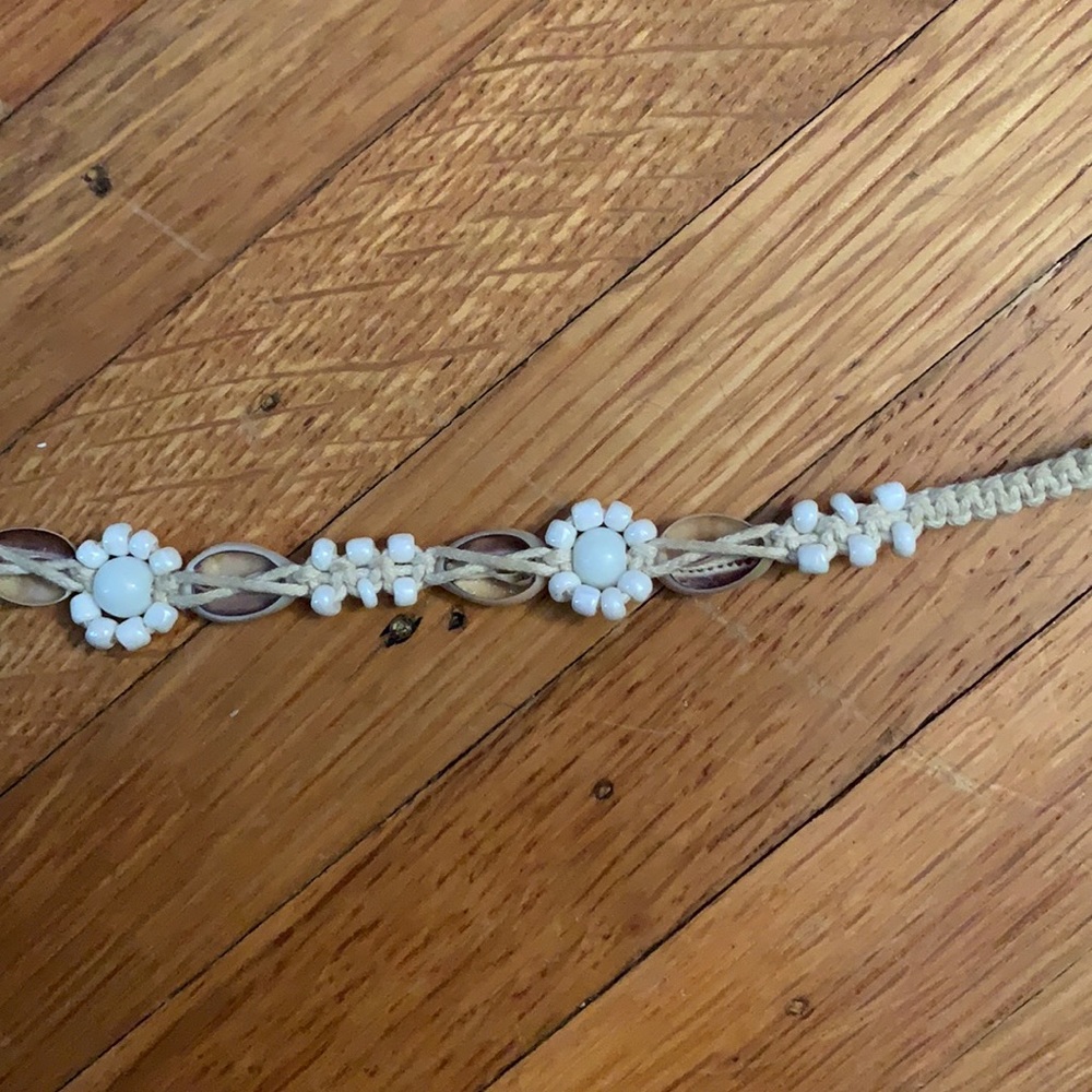 Shell Necklace Set - Picture 5 of 5